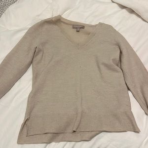 Beige Banana Republic Sweater